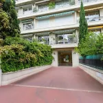 Spacious 3 Bedrooms Bois De Boulogne Paris 16